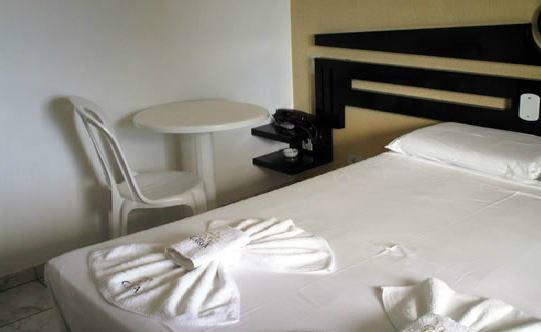 Hotel Classe A Гоянезия Екстериор снимка